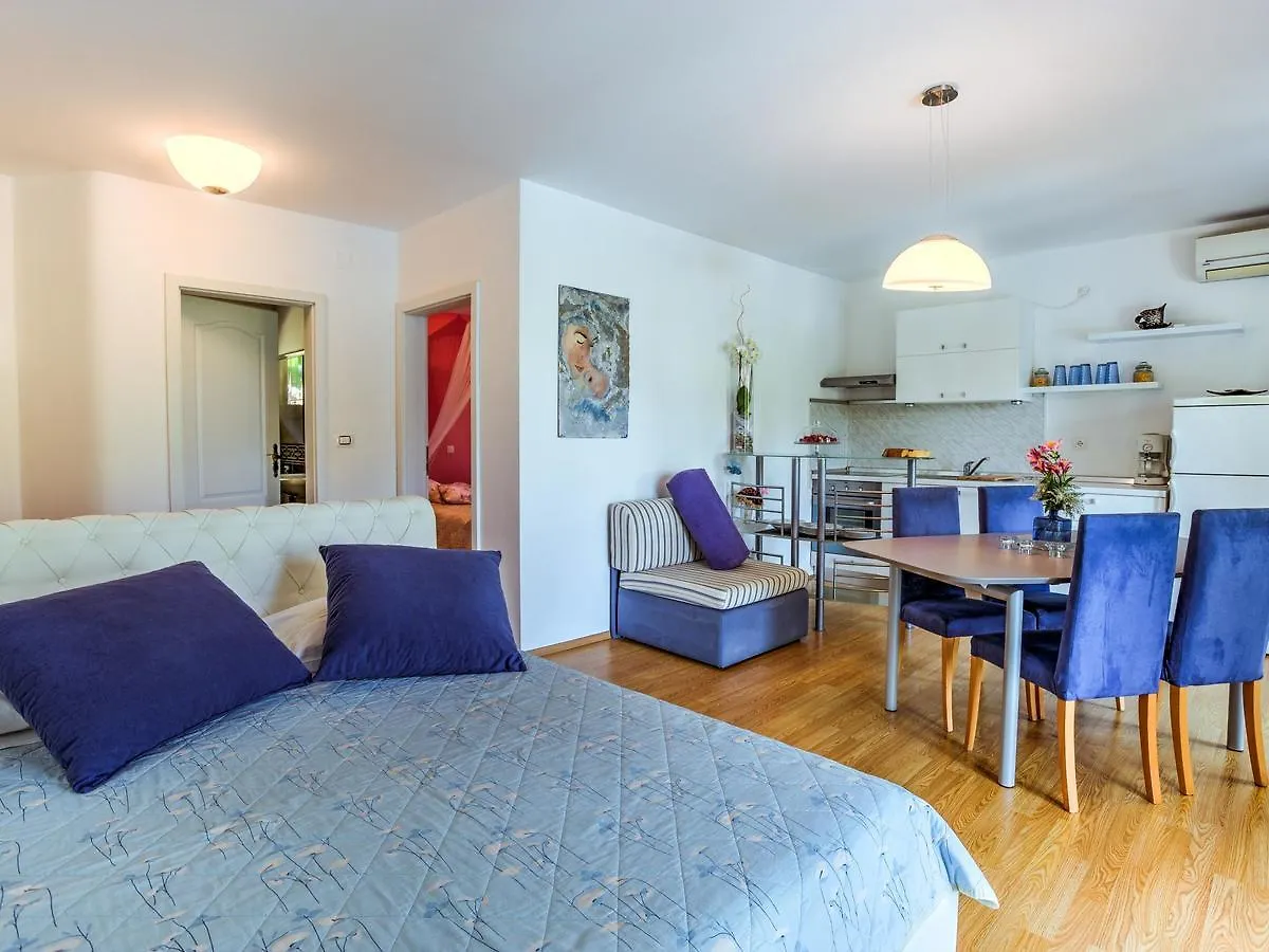 לובראן Apartment Karmen-2